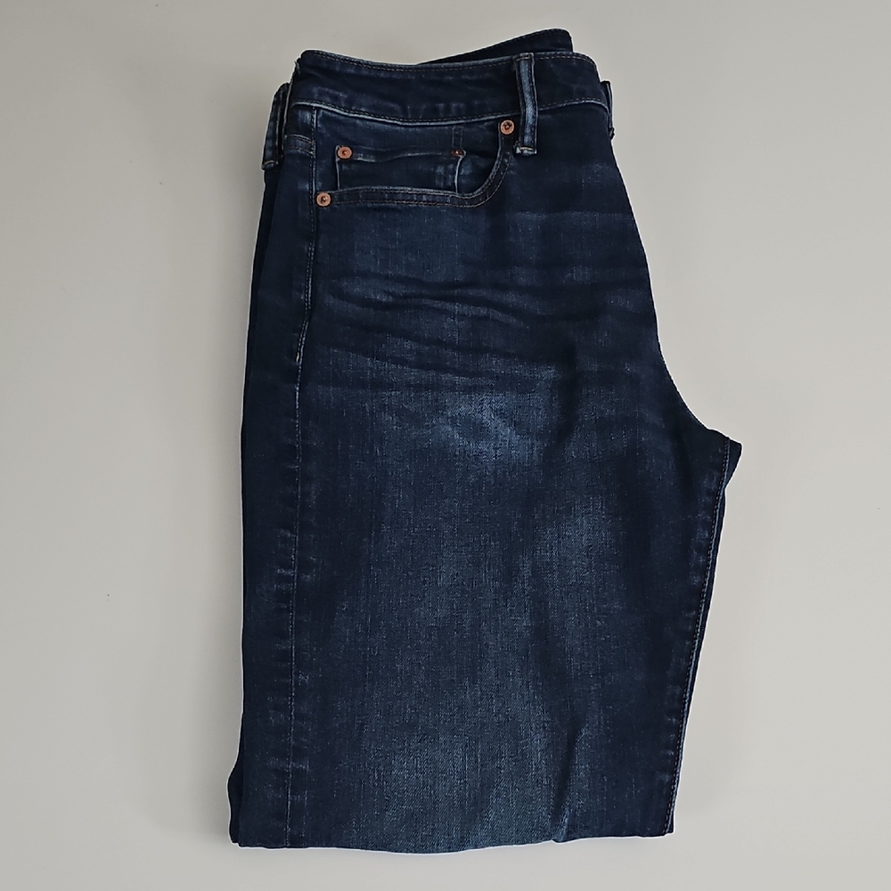 American Eagle 32x32 Athletic Fit Blue Jeans